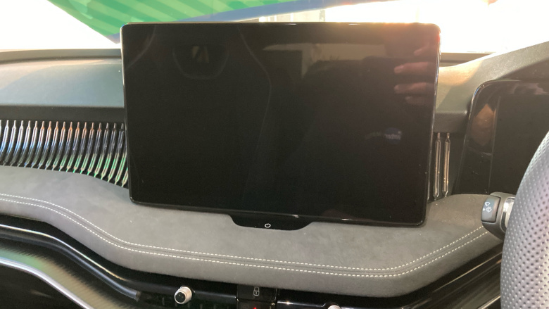 Skoda Superb 1.5 TSI e-TEC Sportline 5dr DSG Petrol Hatchback